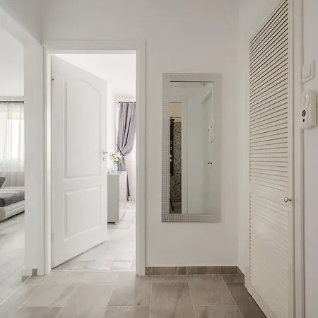 דירה Bright House בוקרשט